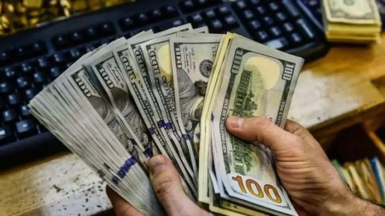 تحديثات الصرف.. تباين أسعار الريال السعودي والدرهم الإماراتي في تعاملات الجمعة 6 فبراير 2026